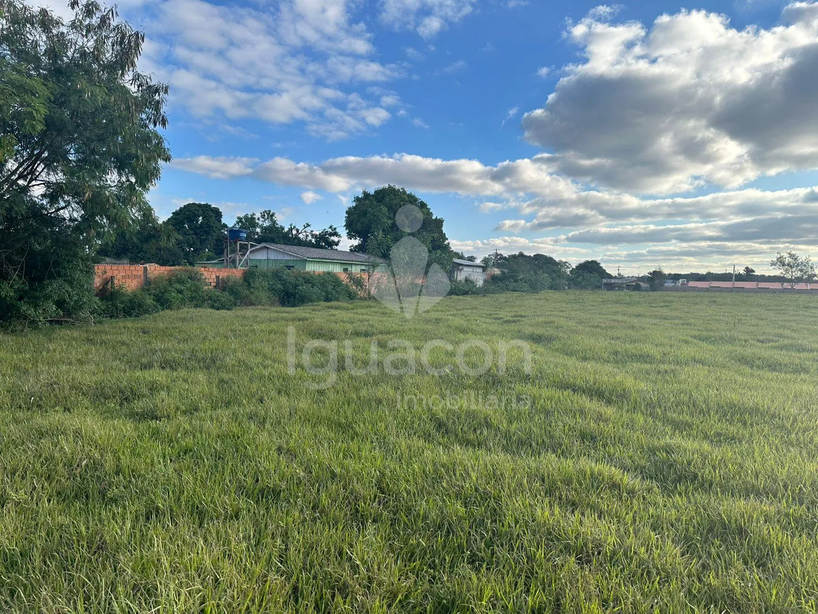 Chácara de 59.400m² no Jardim Cedro