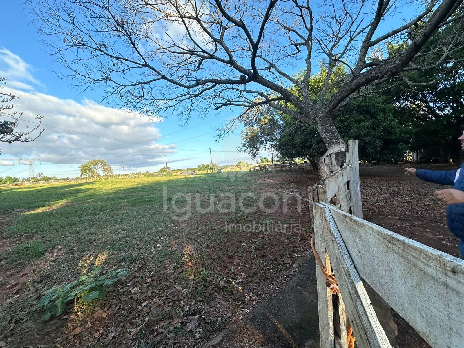Chácara de 59.400m² no Jardim Cedro