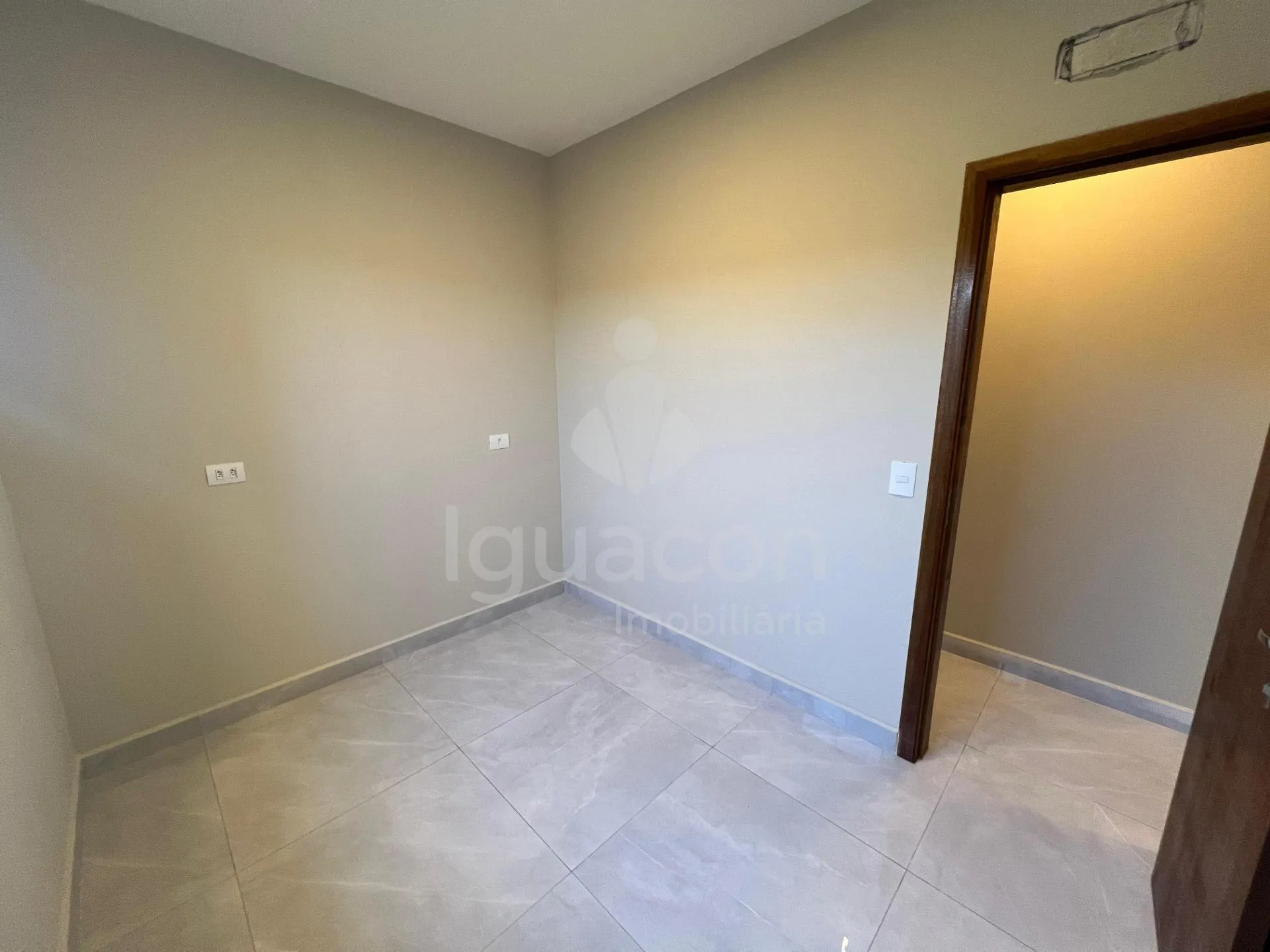Casa no Jardim Santiago