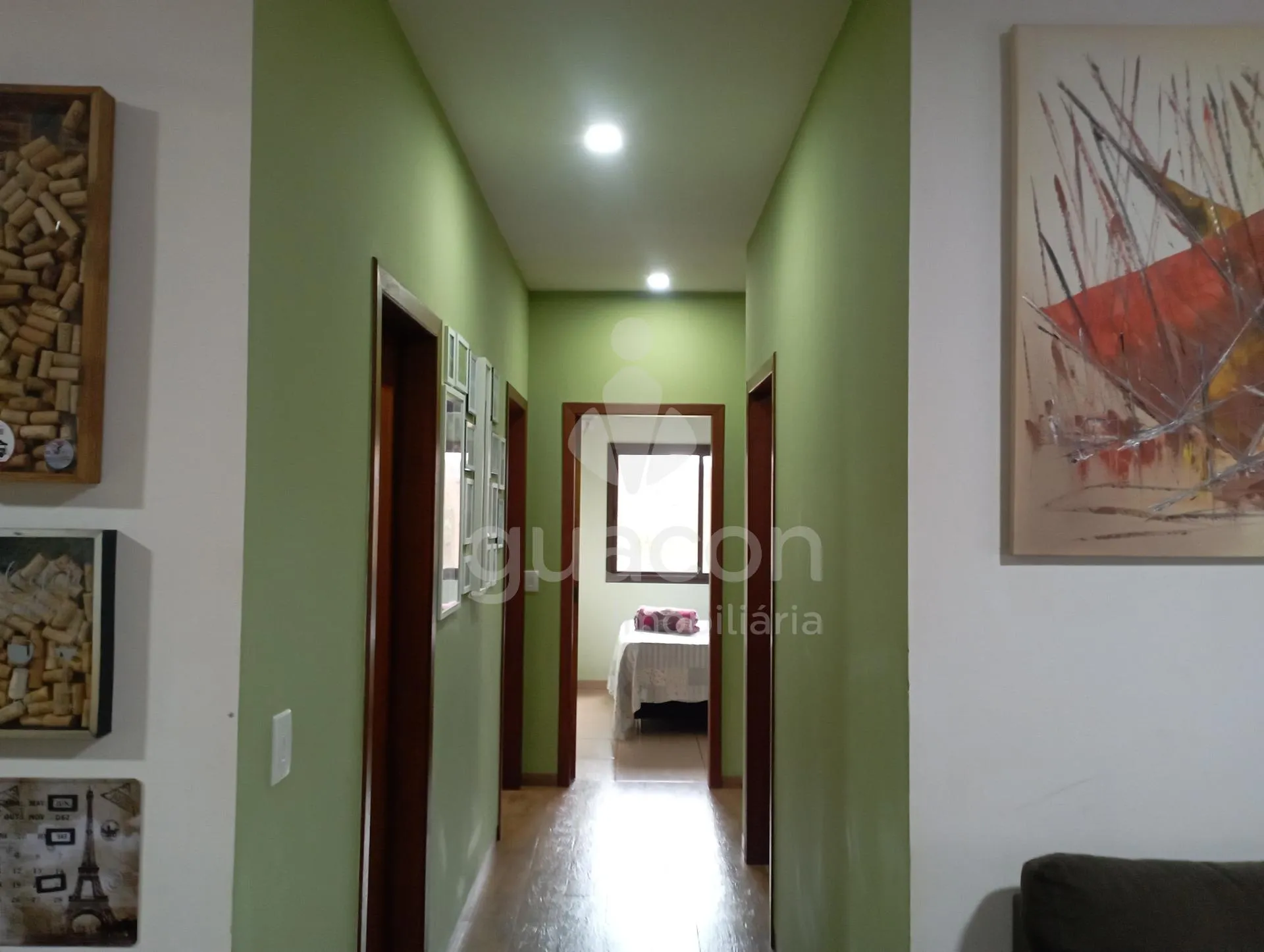 Casa no Lote Grande em Região Rural
