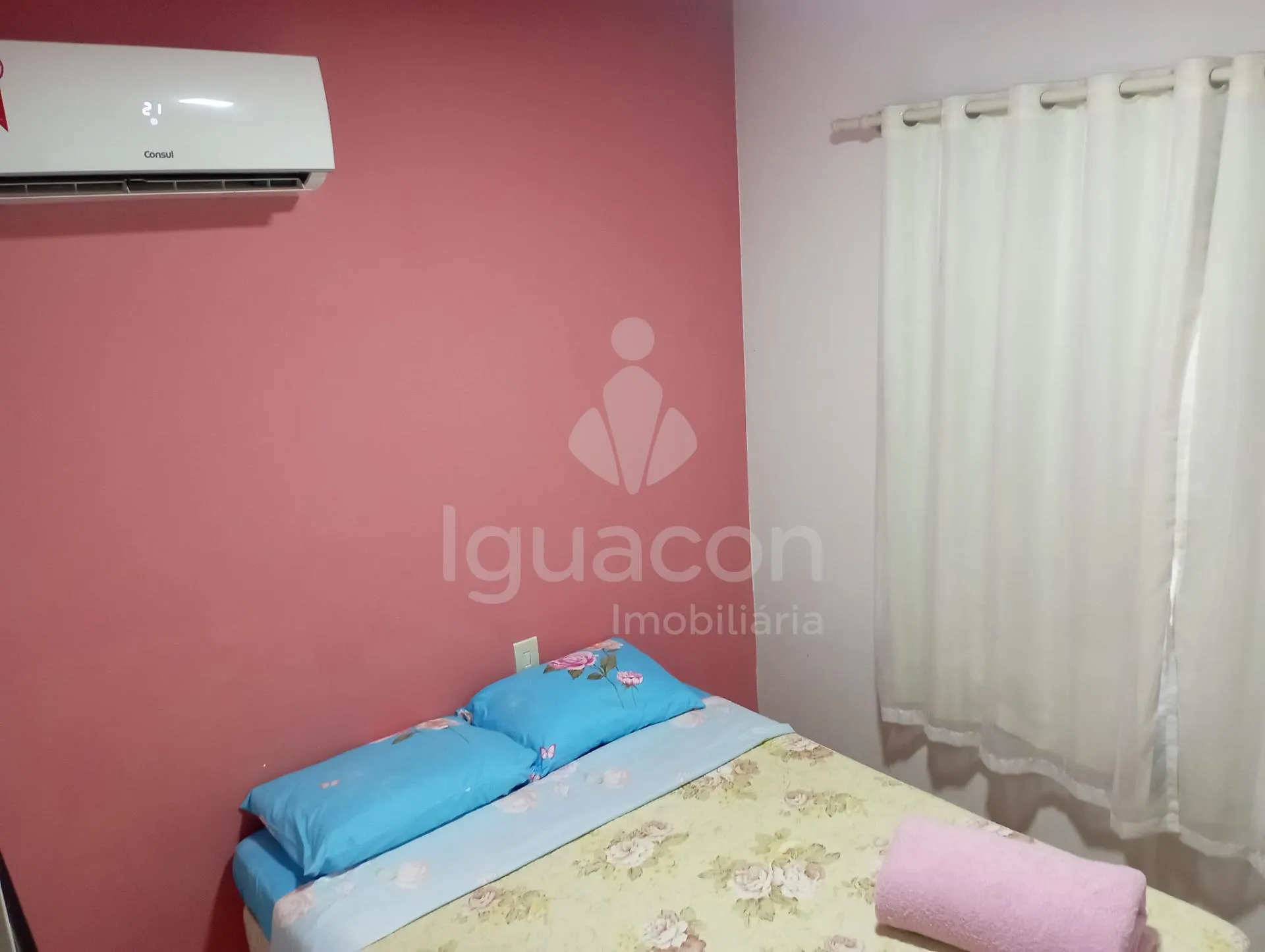Casa no Lote Grande em Região Rural