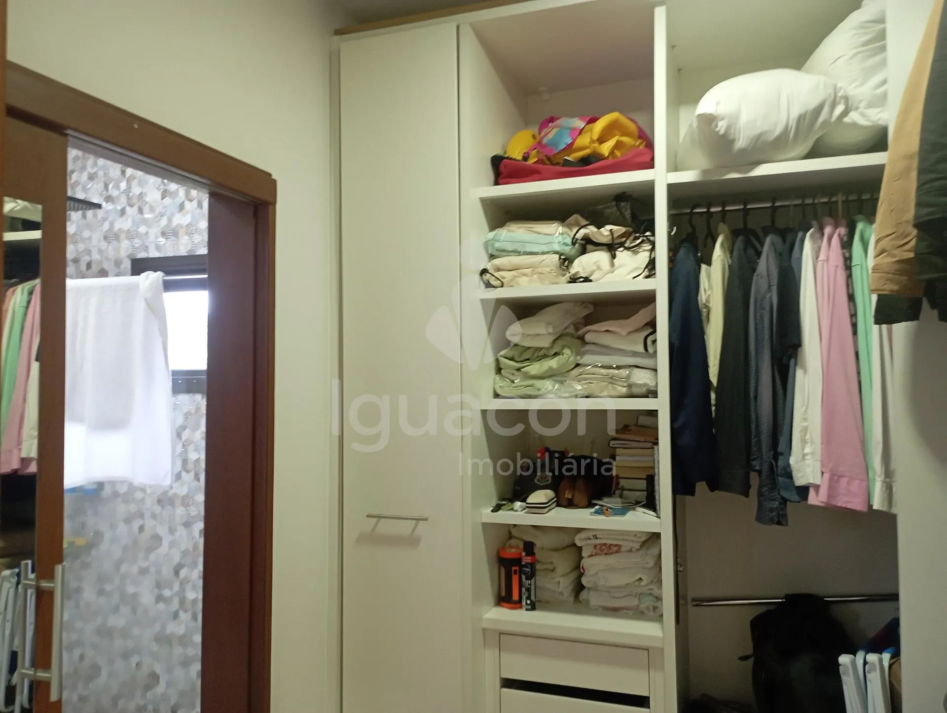 Casa no Lote Grande em Região Rural