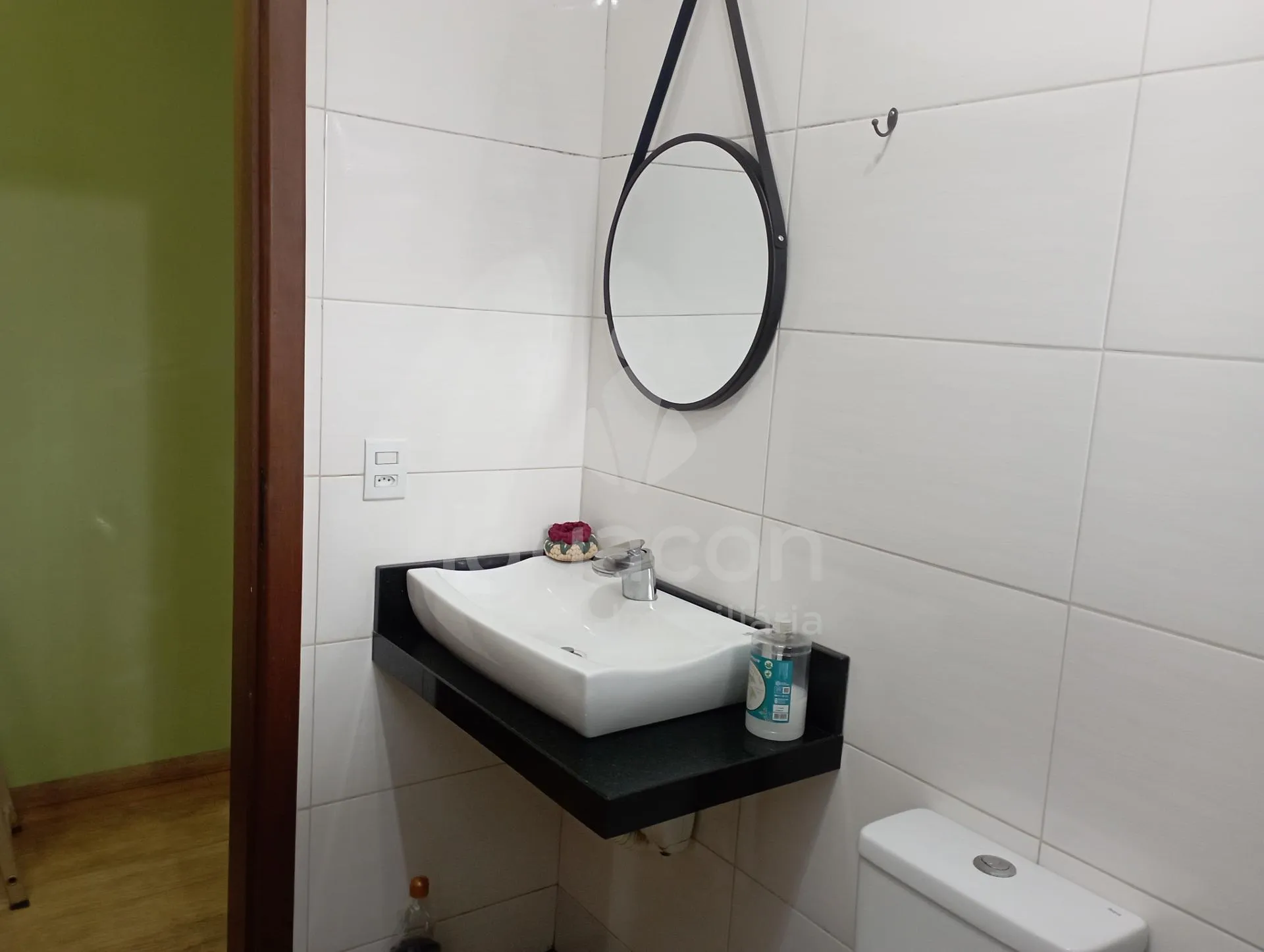 Casa no Lote Grande em Região Rural