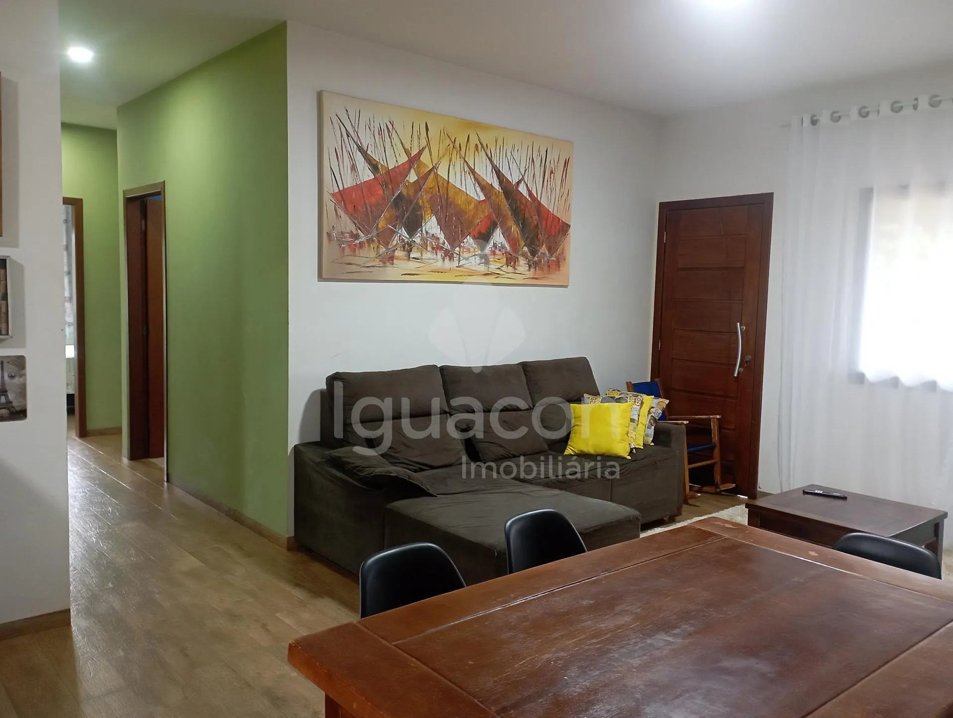 Casa no Lote Grande em Região Rural