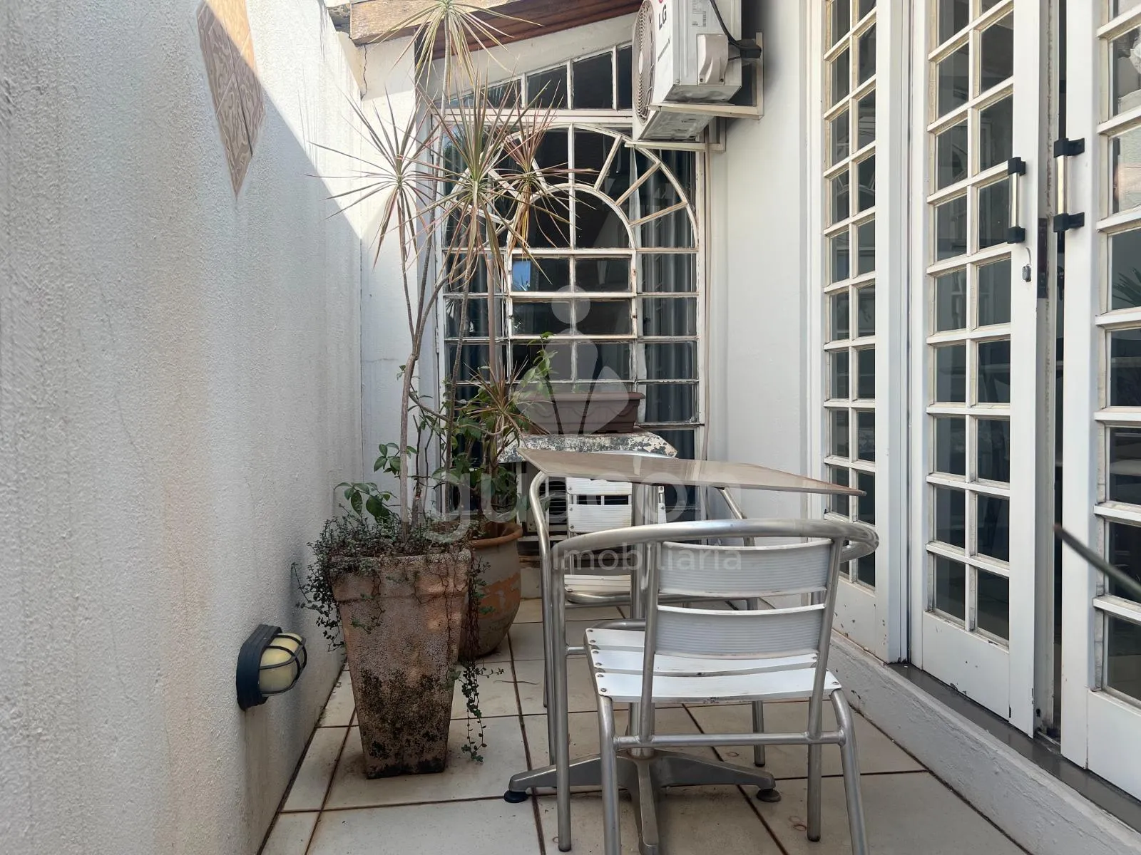 Casa no Jardim Santa Rosa