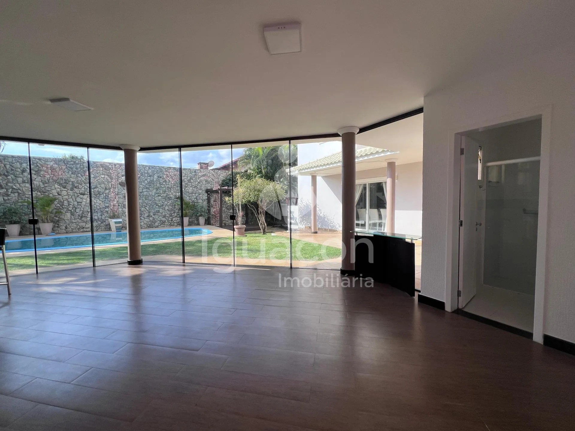 Casa Alto Padrão no Condomínio Solar Crisálidas