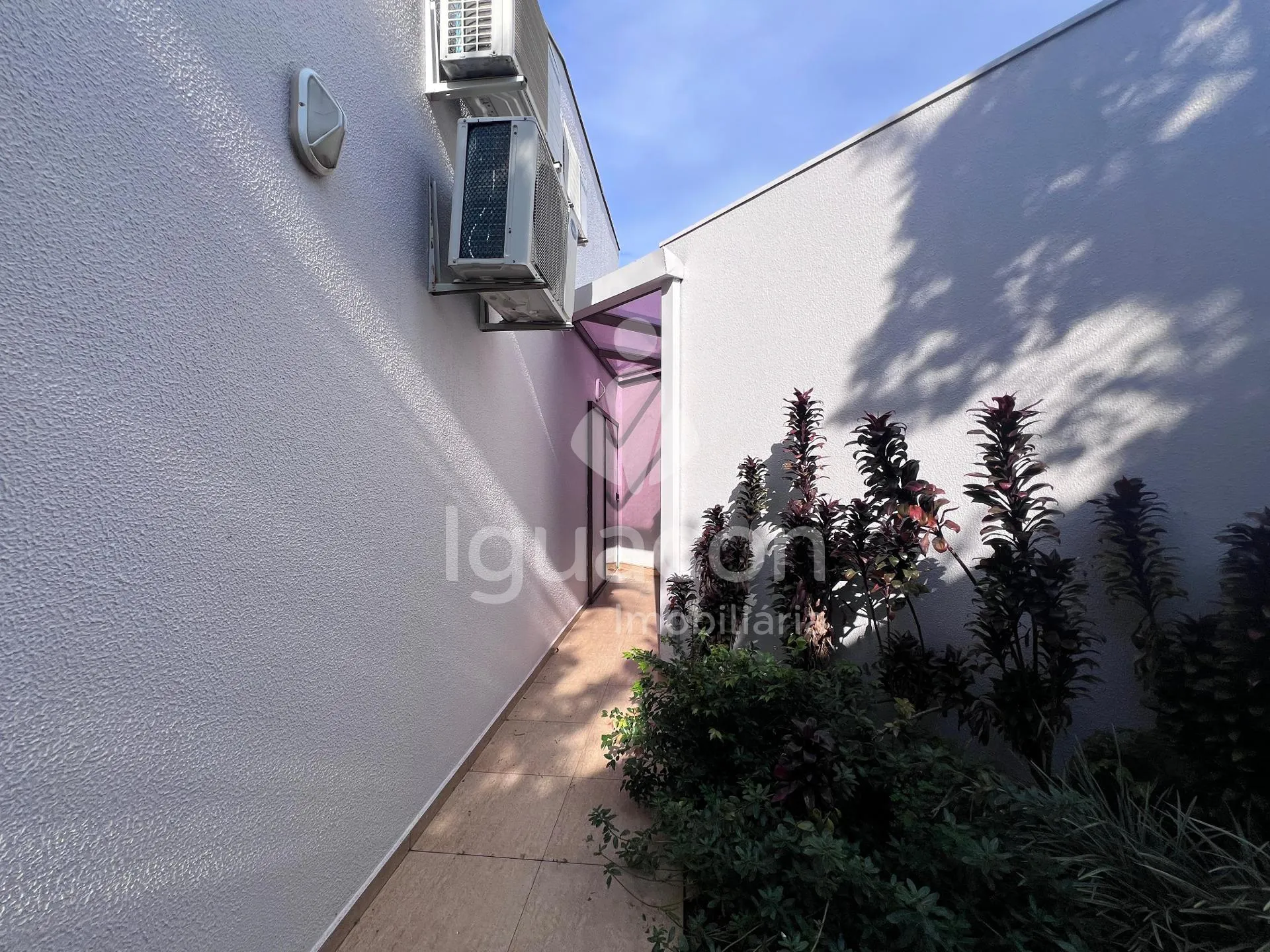 Casa Alto Padrão no Condomínio Solar Crisálidas