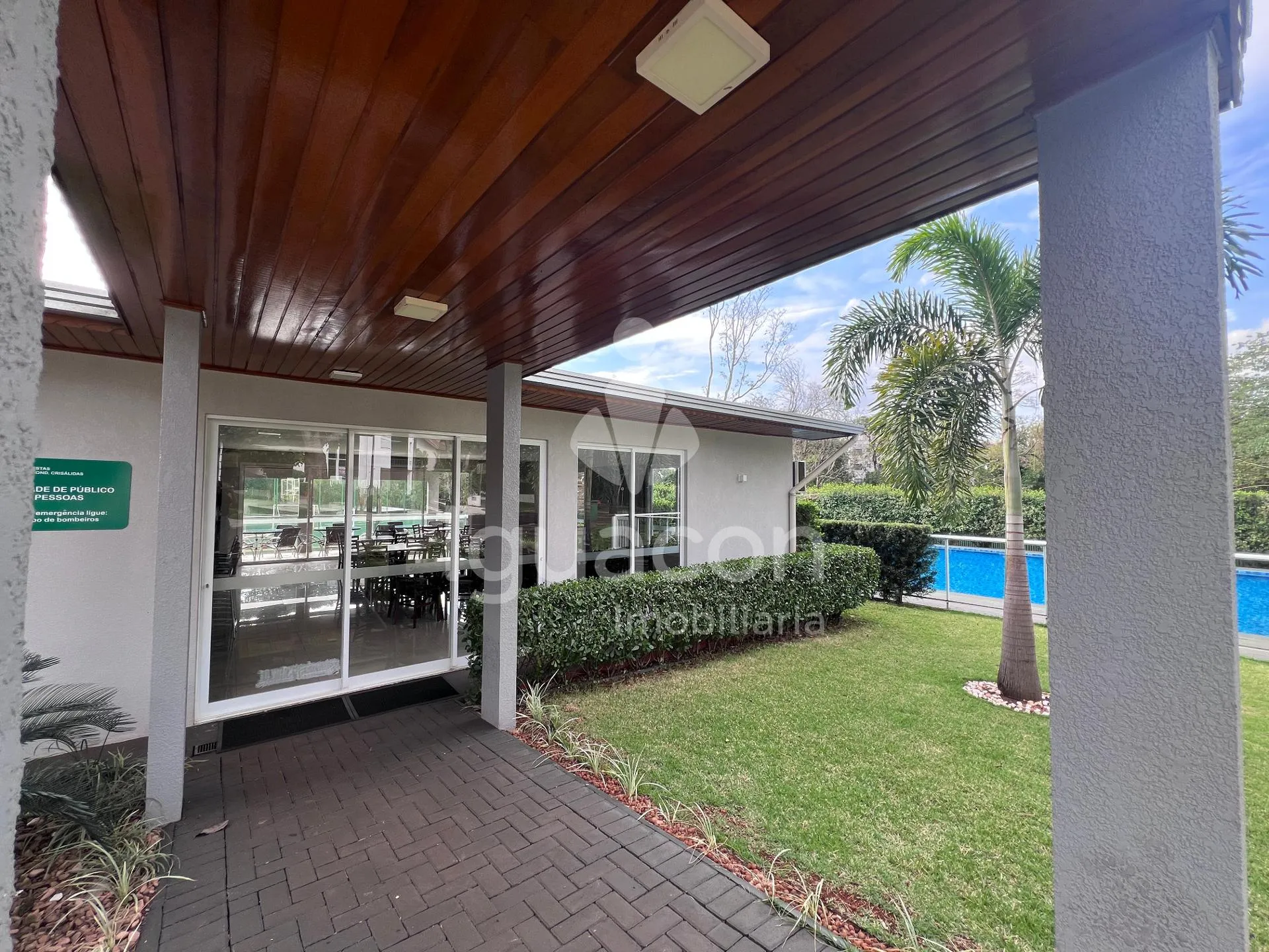 Casa Alto Padrão no Condomínio Solar Crisálidas