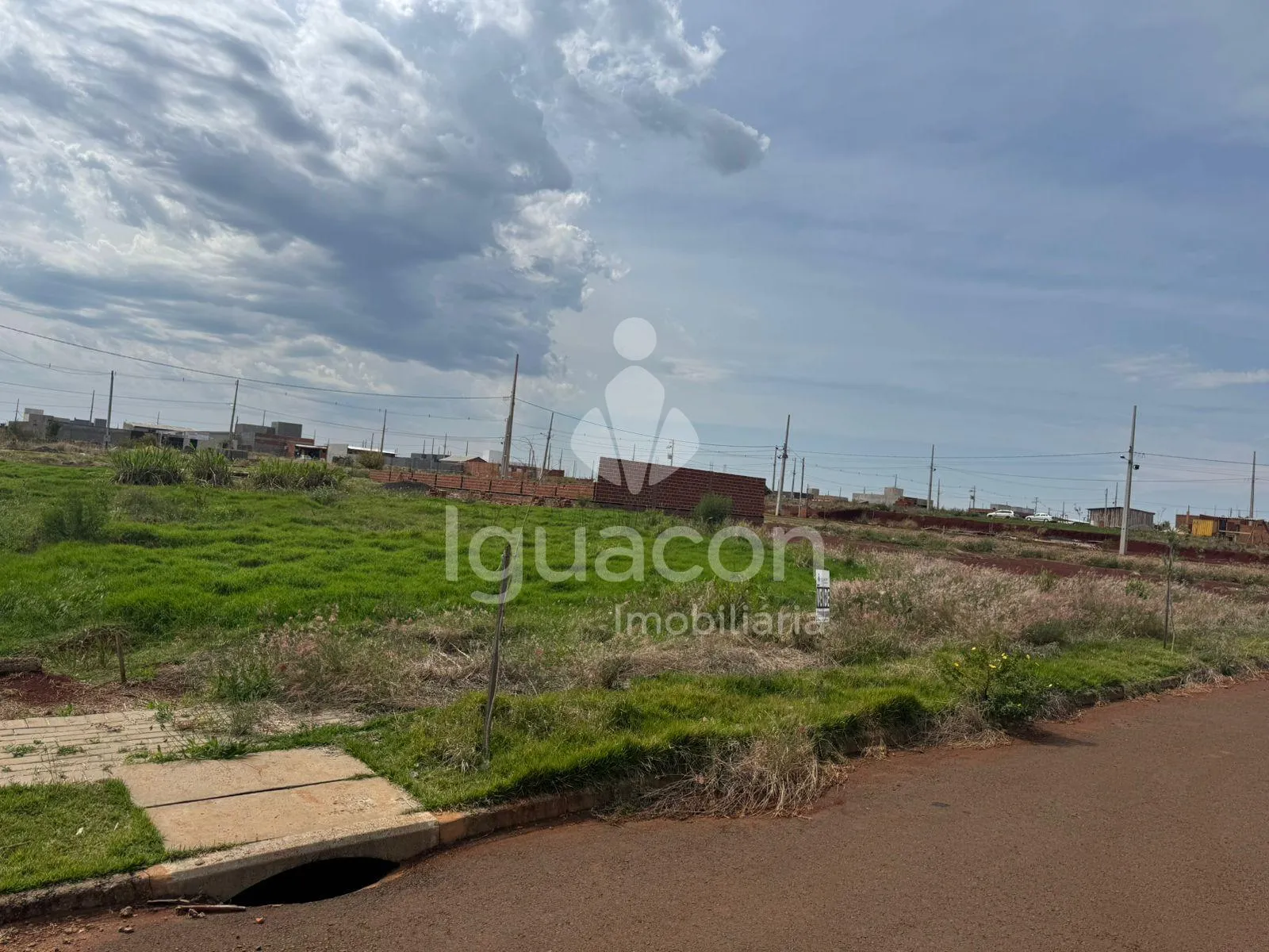 Terreno com 258,26m² no Loteamento Vila Madalena Próximo do Bairro Três Lagoas