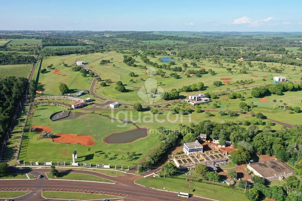 Terreno de 1.048,61m² á venda no Condominio Horizontal Village Golf Iguassu