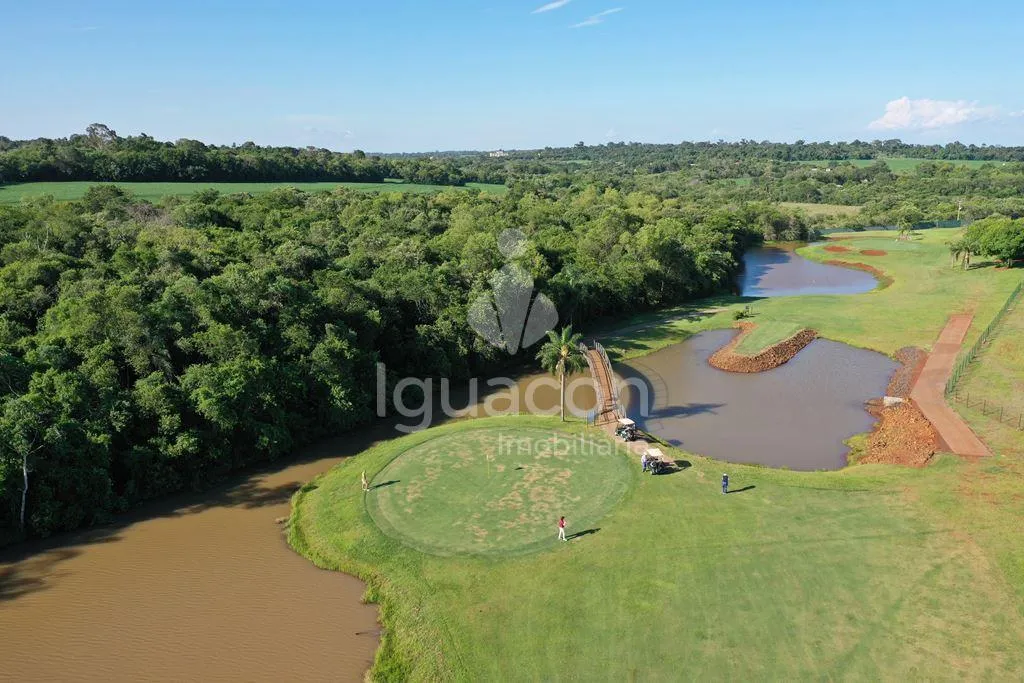 Terreno de 1.376,24m² á venda no Condominio Horizontal Village Golf Iguassu