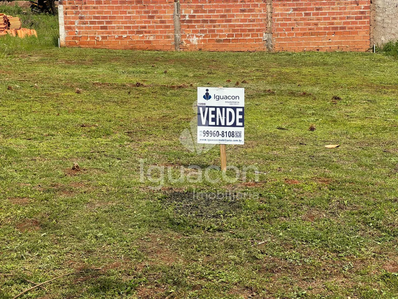 Terreno de 250m² á venda no Loteamento Residencial Stella Maris