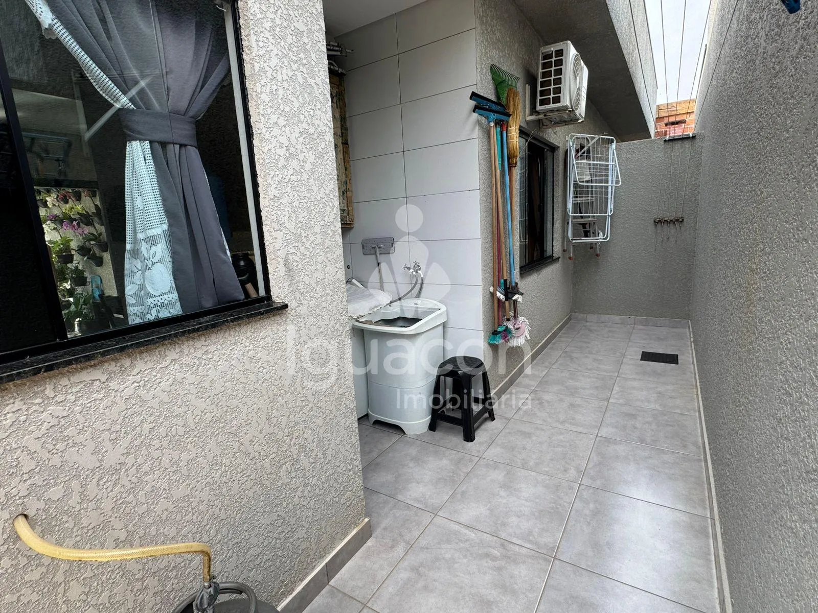 Casa na Vila Carimã