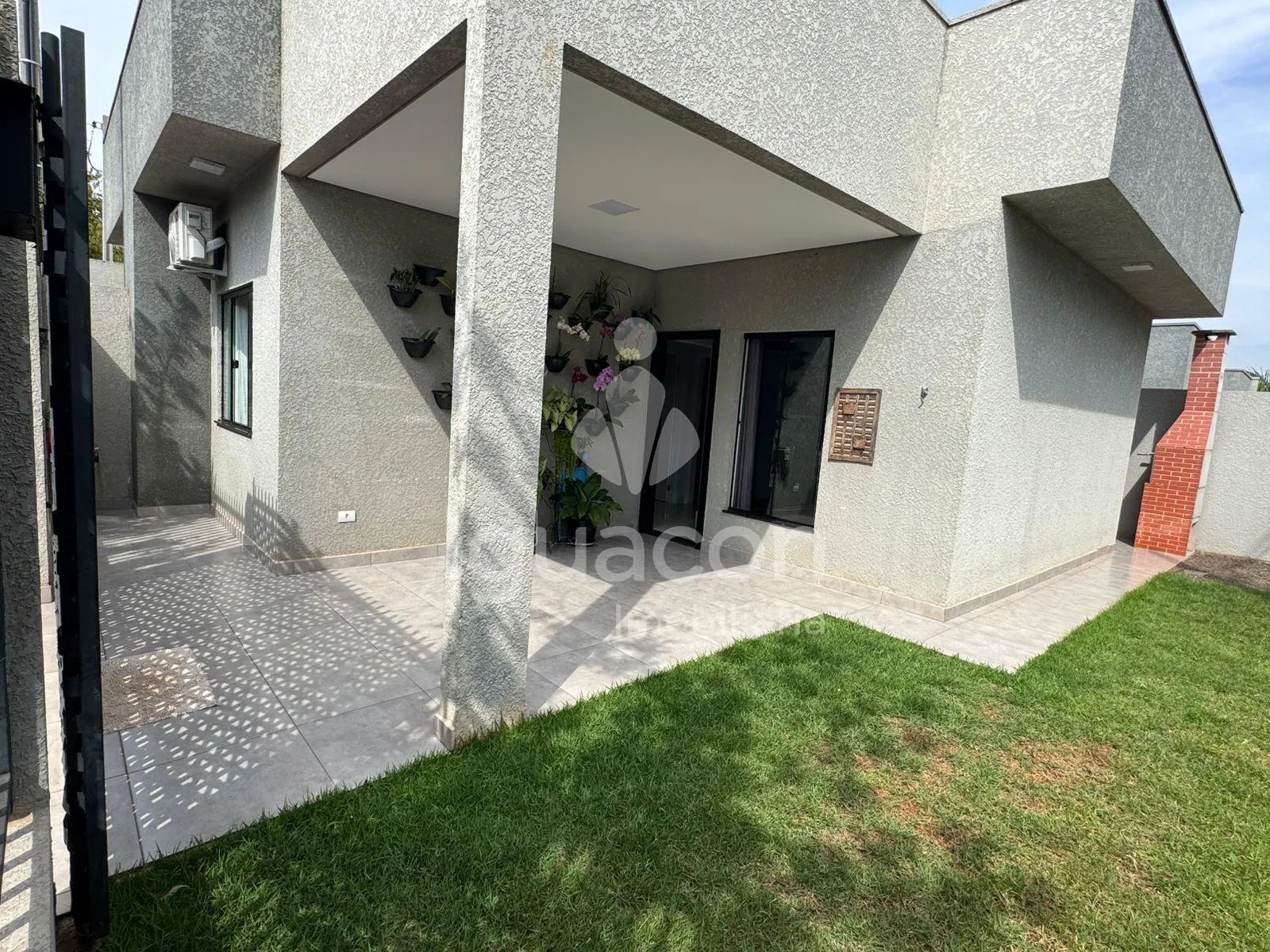 Casa na Vila Carimã