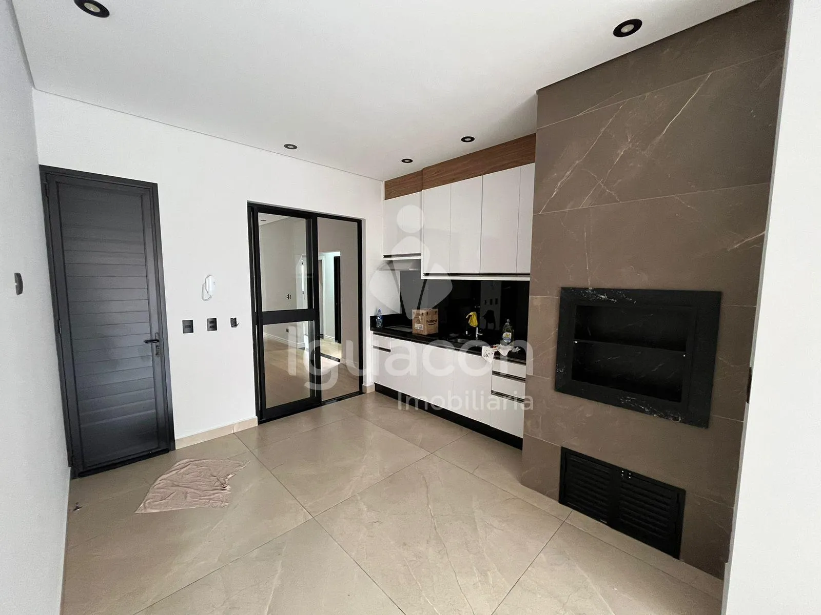 Casa com 03 Dormitórios sendo 01 Suite no Jardim Petrópolis
