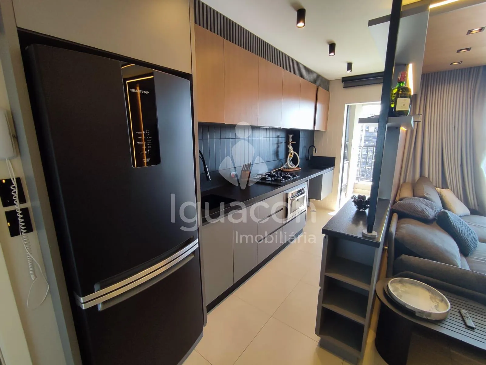 Apartamento mobiliado no Edifício Miró