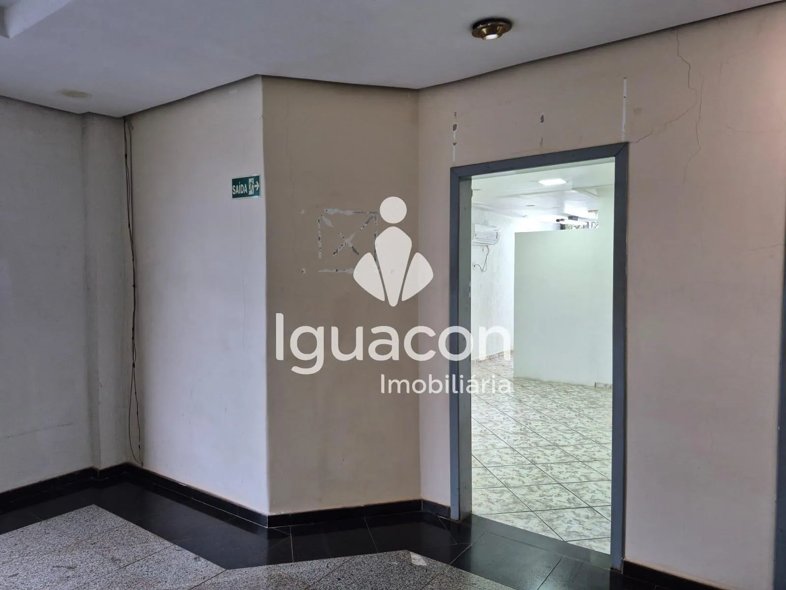 Sala Comercial no Edifício Pietro Angelo