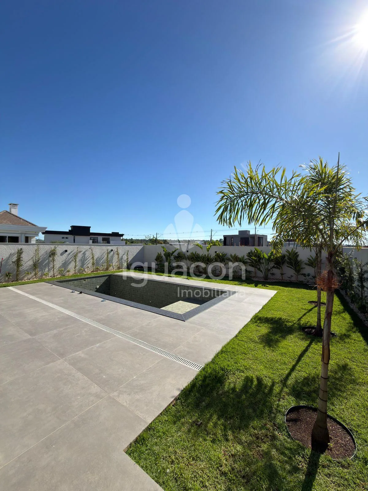 Sobrado com 04 Suites á venda no Condomínio Royal Boulevard Yacht Residence
