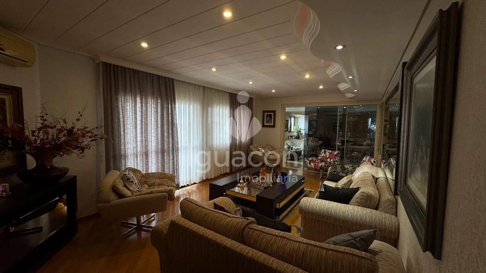 Apartamento Duplex  no Edifício Maison Classic.