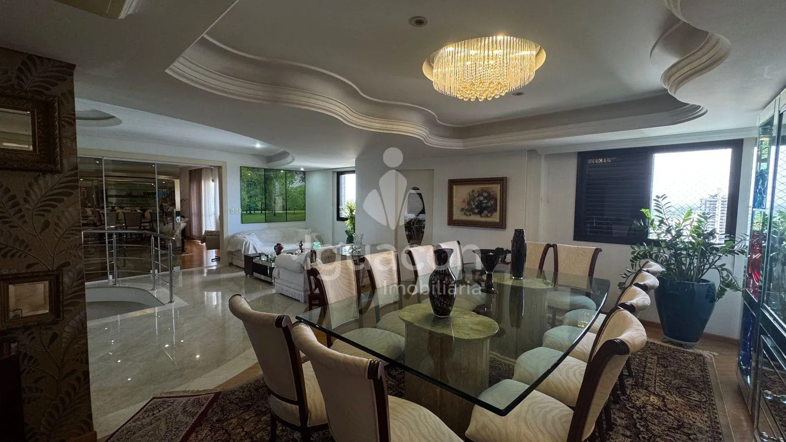 Apartamento Duplex  no Edifício Maison Classic.