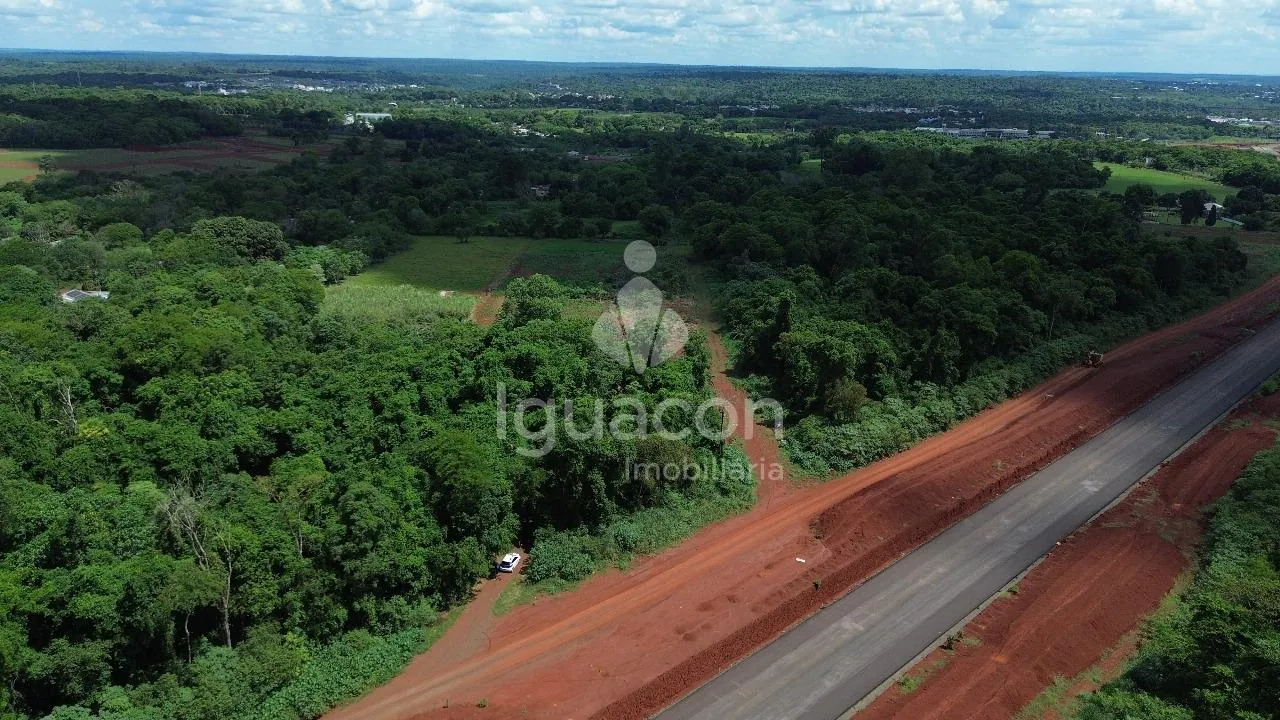 Área de Terreno de 26.943m² na Mata Verde próximo a Perimetral Leste