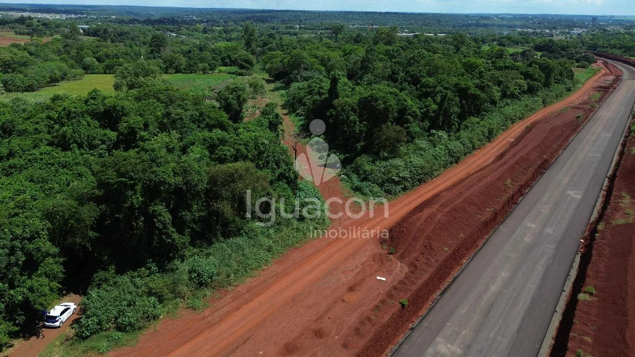 Área de Terreno de 26.943m² na Mata Verde próximo a Perimetral Leste