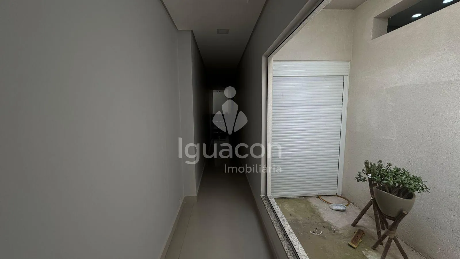 Casa com á venda no Condomínio Dom Olívio