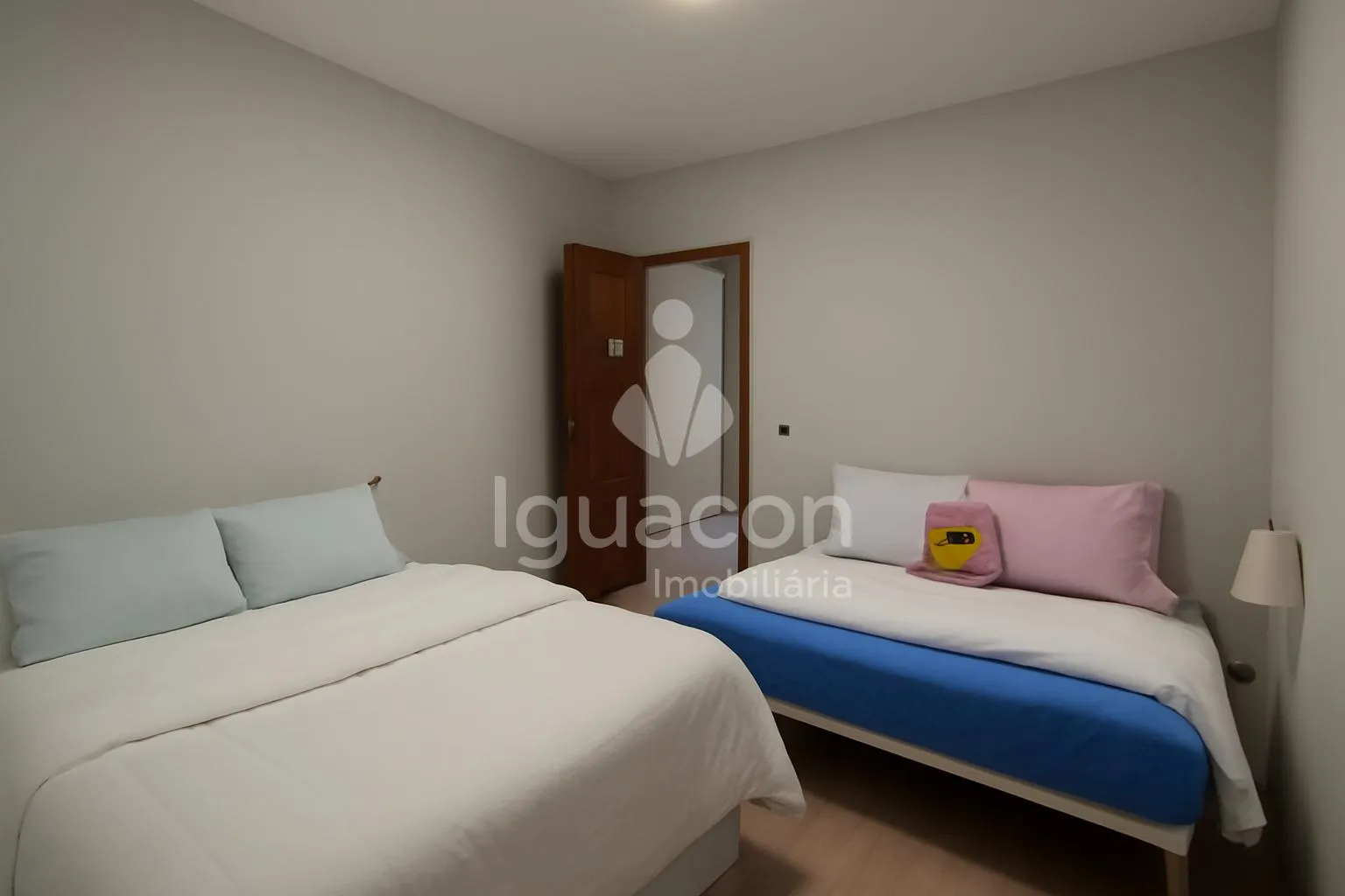 Casa com á venda no Condomínio Dom Olívio