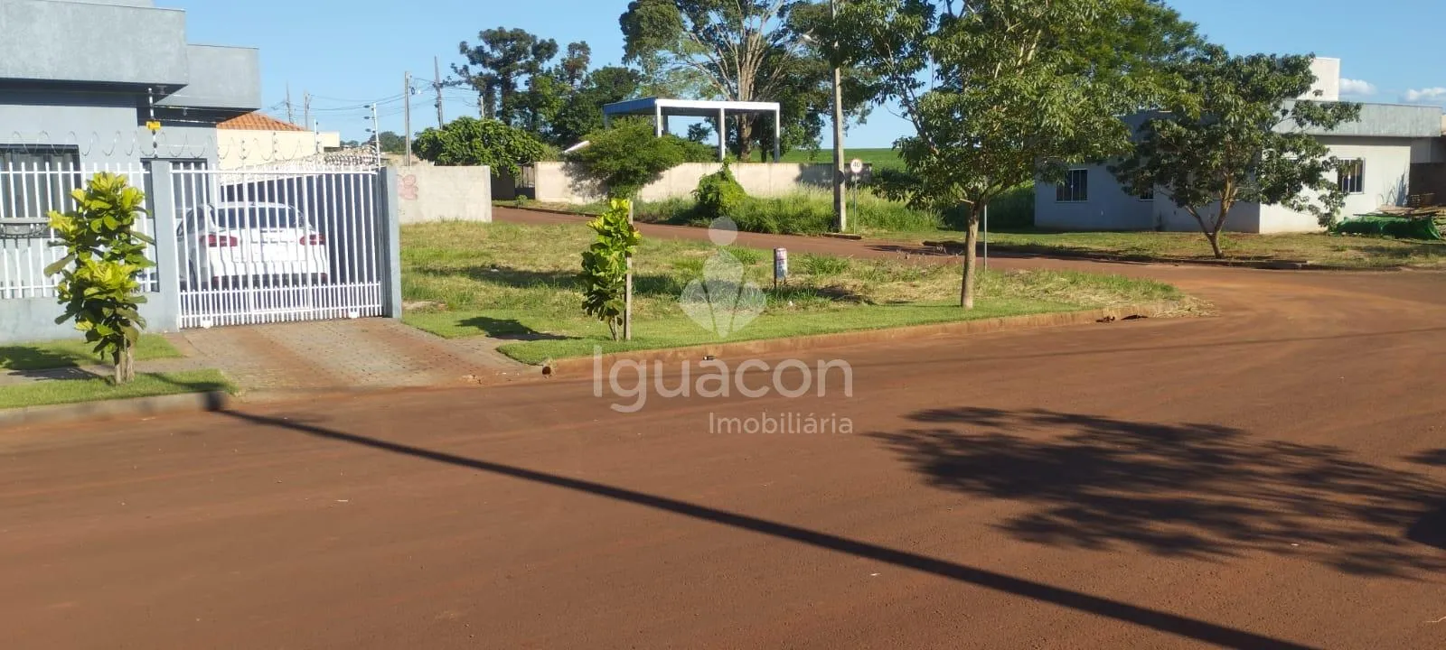 Terreno de Esquina á venda no Jardim Atlantis