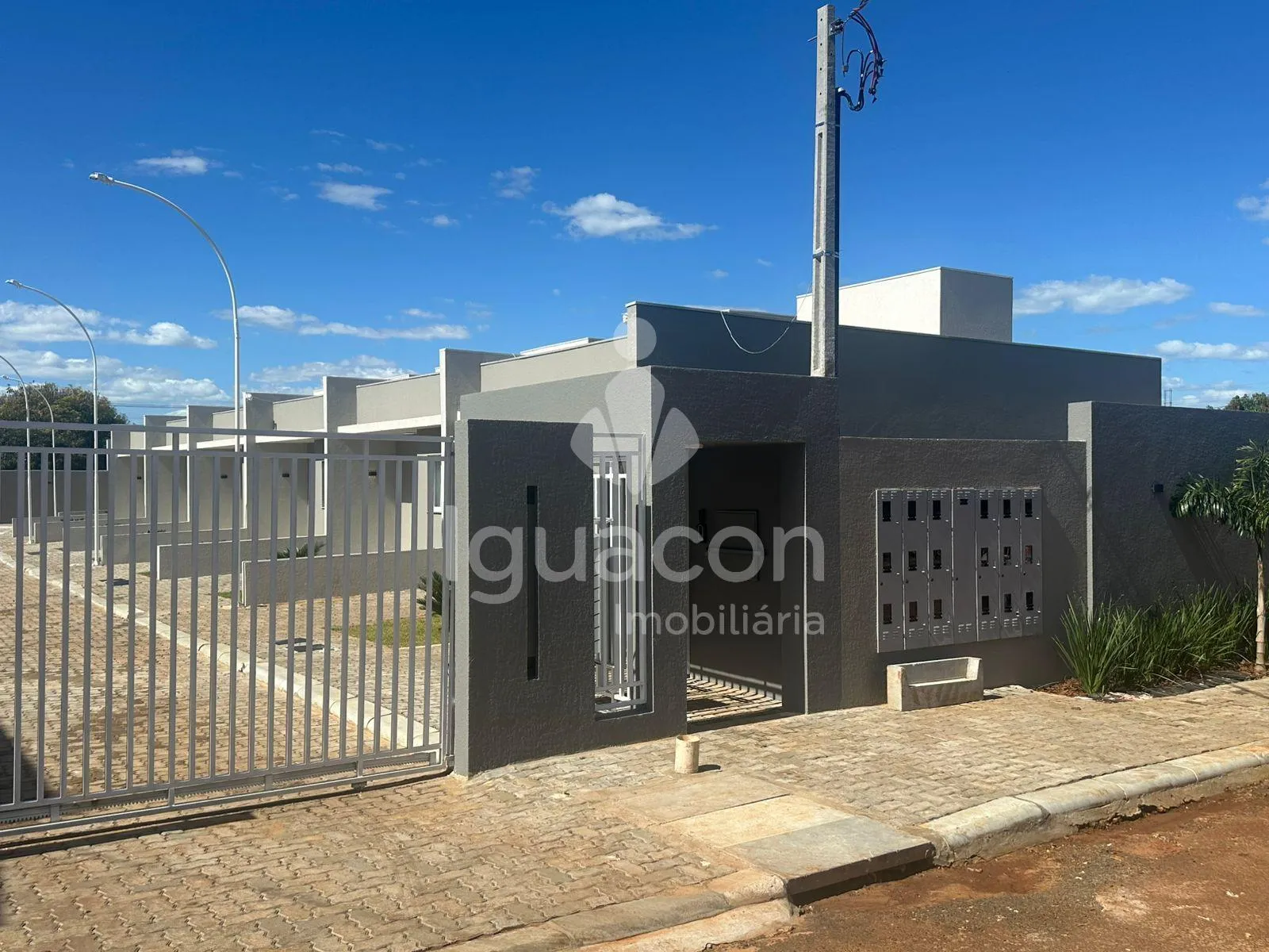 Casas com 02 Dormitorios no Residencial Recife no Jardim Evangélico