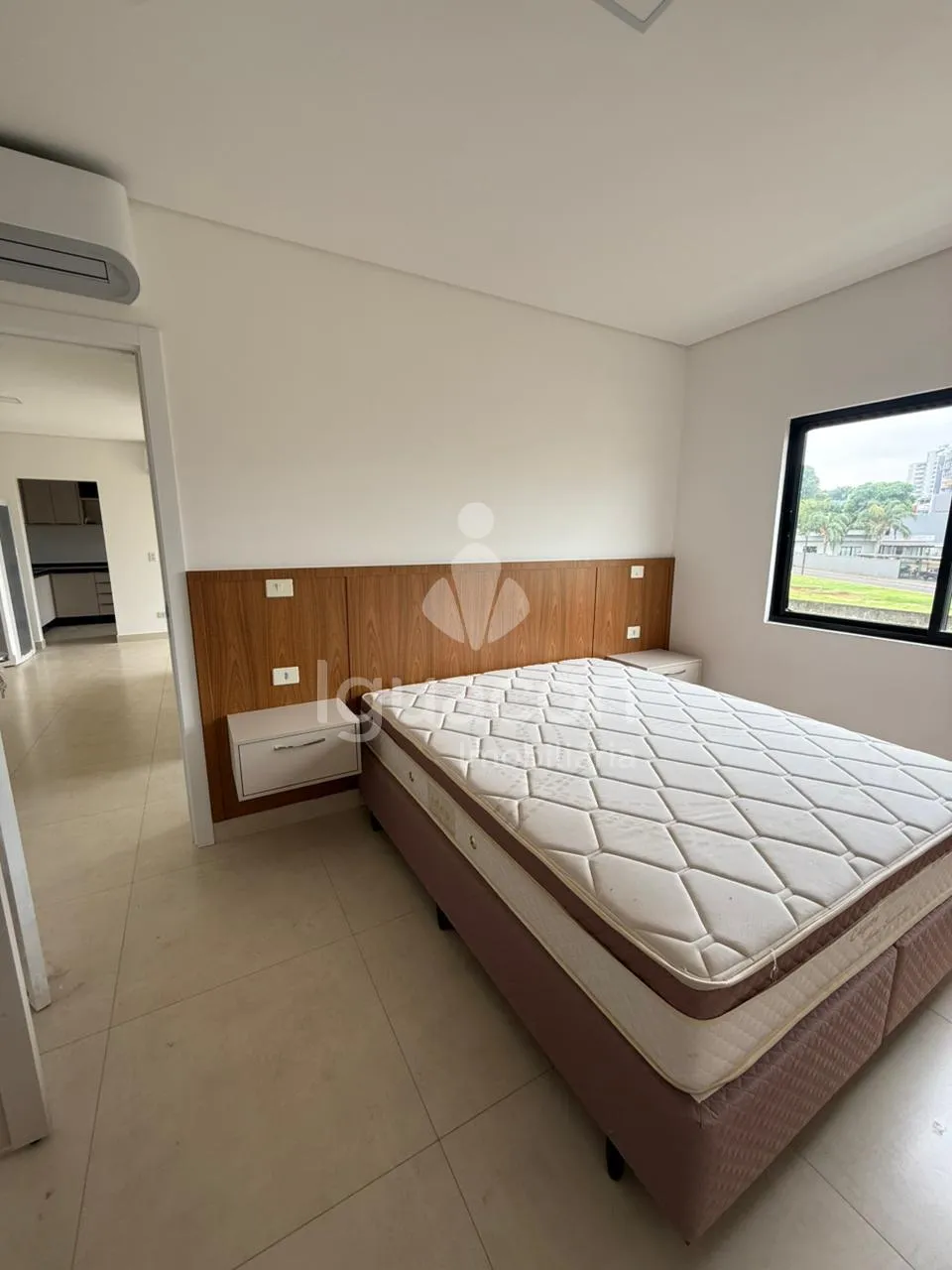 Apartamento com 02 Dormitório e Sacada com Churrasqueira no Islamorada Residence