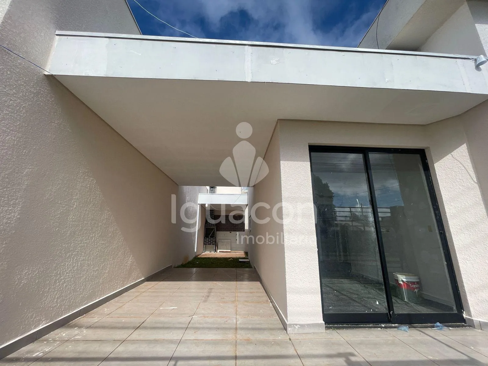 Casa com 02 Dormitórios sendo 01 Suíte e Espaço Gourmet com Churrasqueira no Jardim Duarte