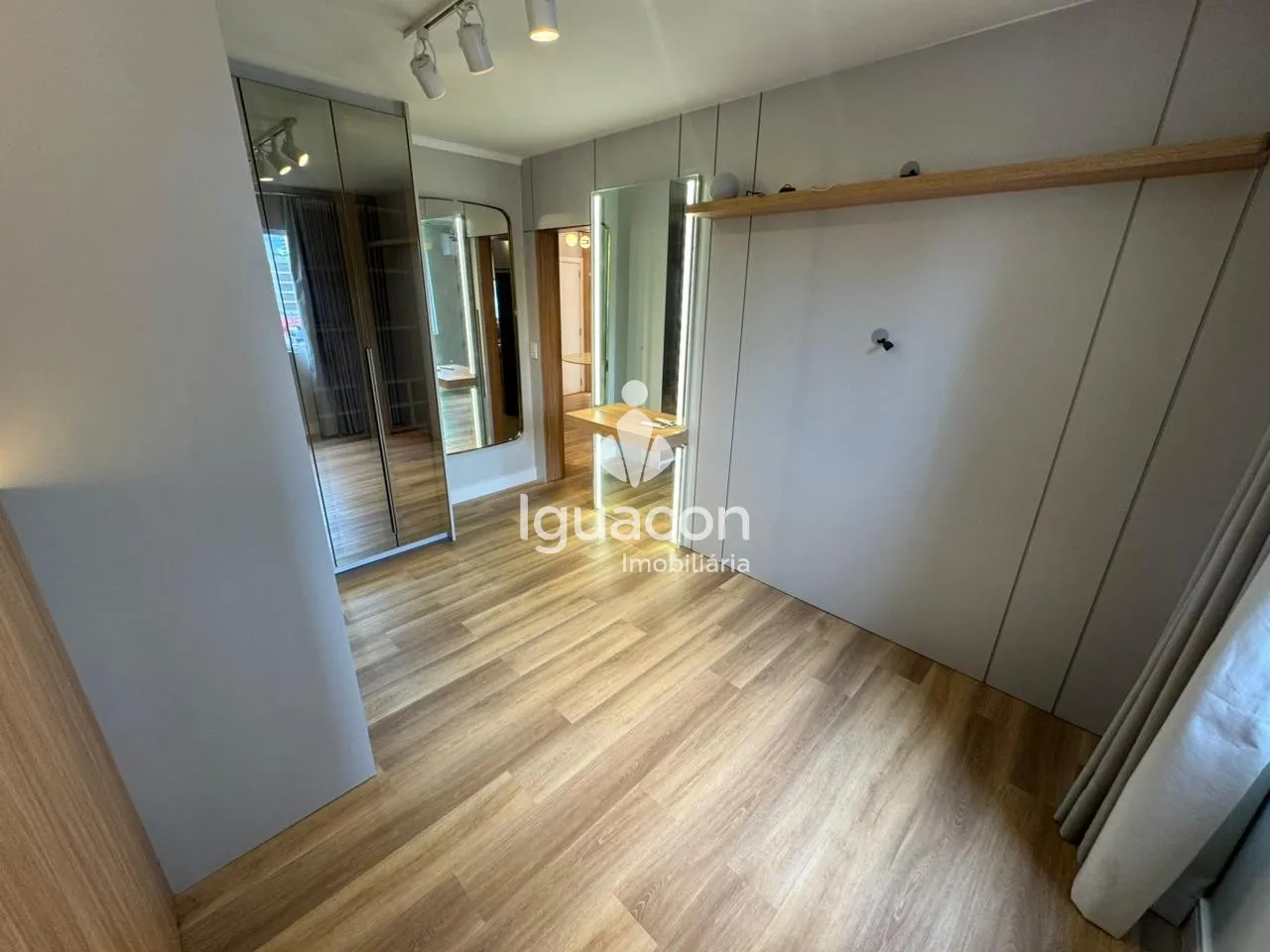 Apartamento no Residence Service