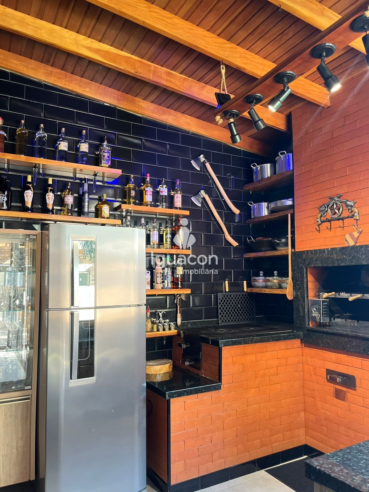 Casa Térrea no Condomínio Araras