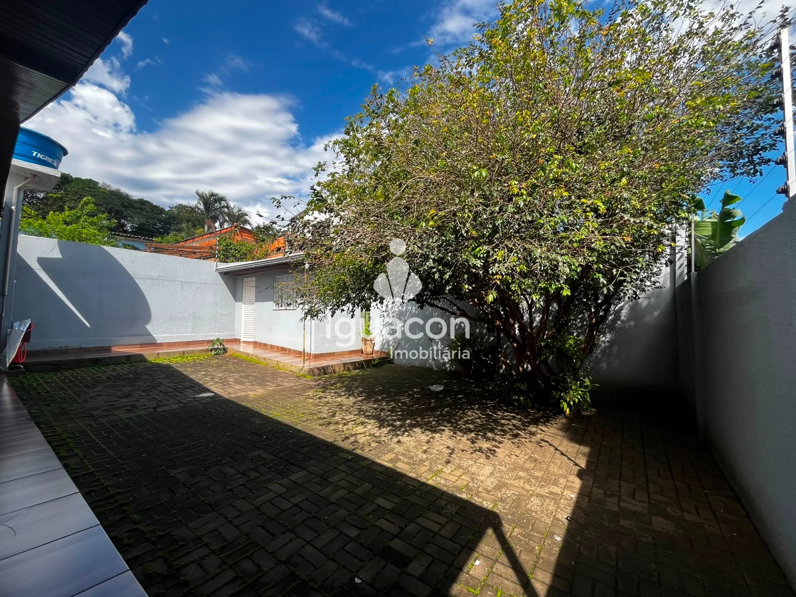 Casa no Parque Ouro Verde